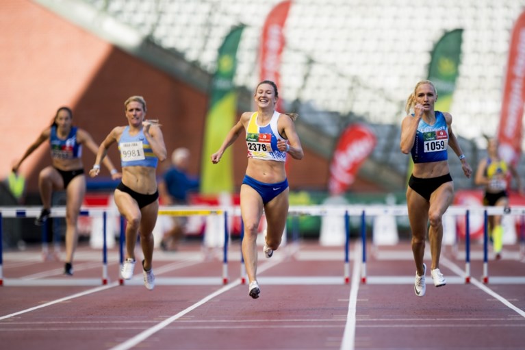 BK ATLETIEK. Nafi Thiam wordt tweede op de horden, achter Anne Zagré maar voor Eline Berings