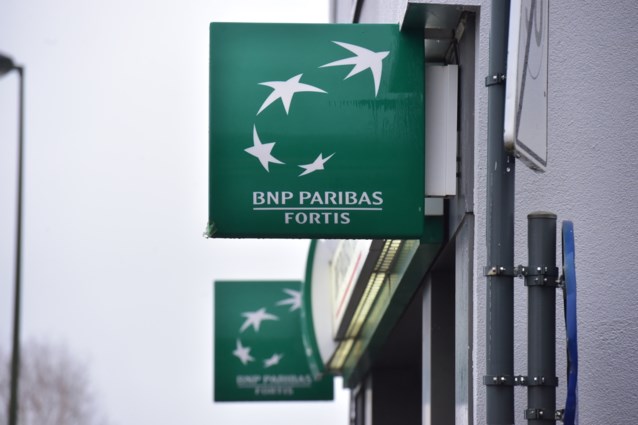 Bnp paribas. BNP Paribas Fortis. Банк BNP Paribas во Франции. BNP Paribas Fortis logo. Париба Франция.