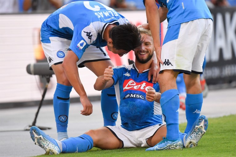 Heeft Dries Mertens groot nieuws? Rode Duivel pakt uit met opvallende viering na doelpunt