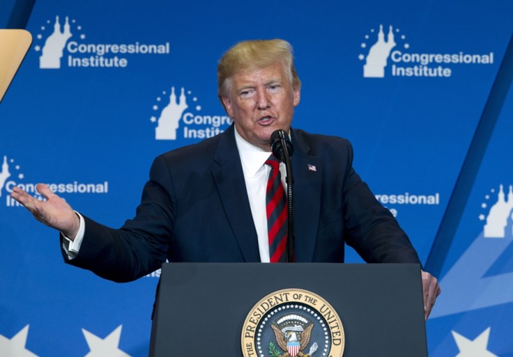 Drone-aanval op hart van Saudische olieproductie: Trump dreigt met vergelding, olieprijs kent grootste prijsstijging ooit