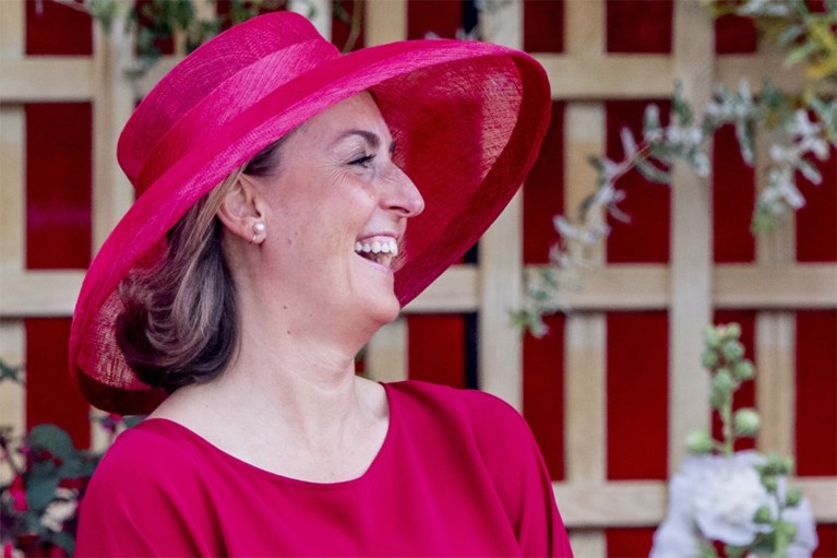 ROYALS. Waarom baby Archie op café zat en de Queen bezoek kreeg van een aapje