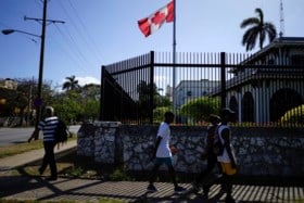 Amerikaanse en Canadese diplomaten in Havana waren mogelijk ziek door pesticiden