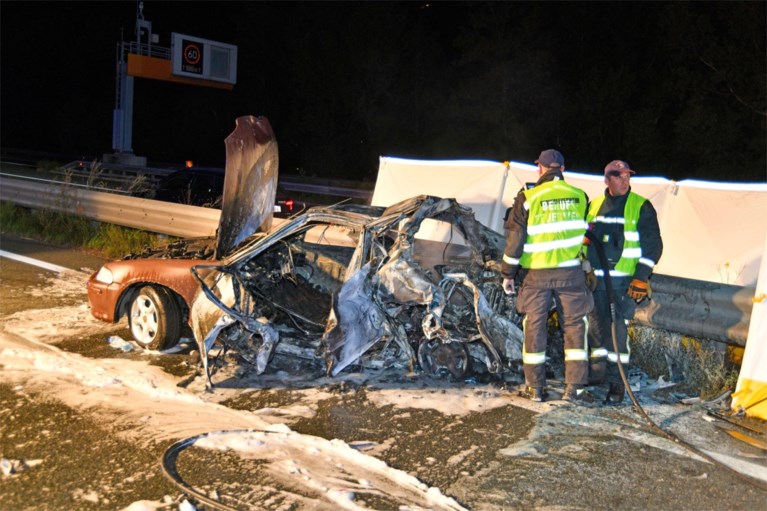 Belg komt om bij zwaar auto-ongeval in Oostenrijk, passagier kan net aan vlammenzee ontsnappen