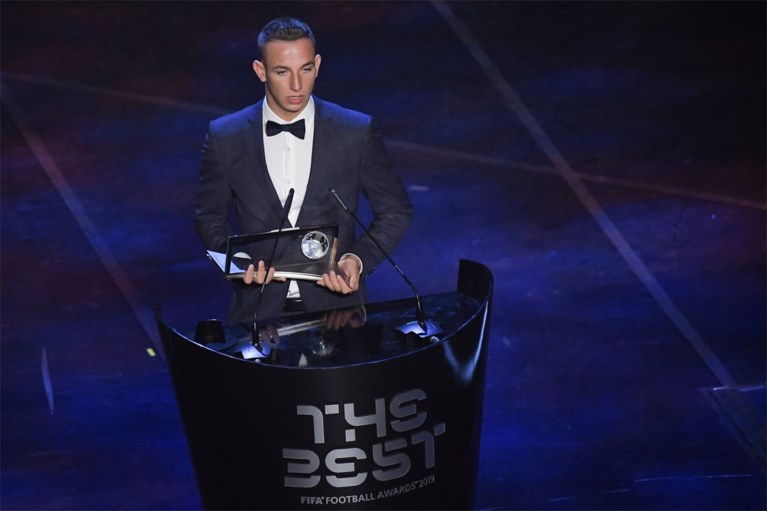 Lionel Messi steekt Virgil van Dijk de loef af voor Wereldvoetballer van het Jaar, Eden Hazard in beste elf