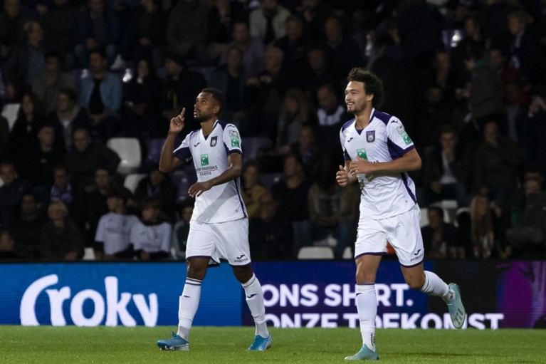 Ruime zeges voor Club Brugge en AA Gent, Anderlecht en STVV met de schrik vrij in Croky Cup