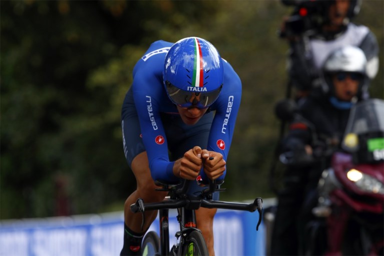 Juniorenwereldkampioen Simmons doet een ‘Remcootje’ en slaat beloftencategorie over