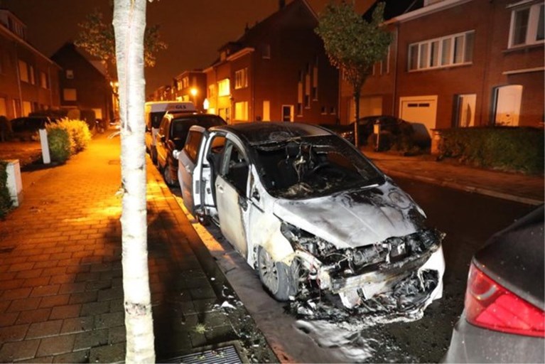 Auto uitgebrand in Antwerpen: mogelijk kwaad opzet in het spel