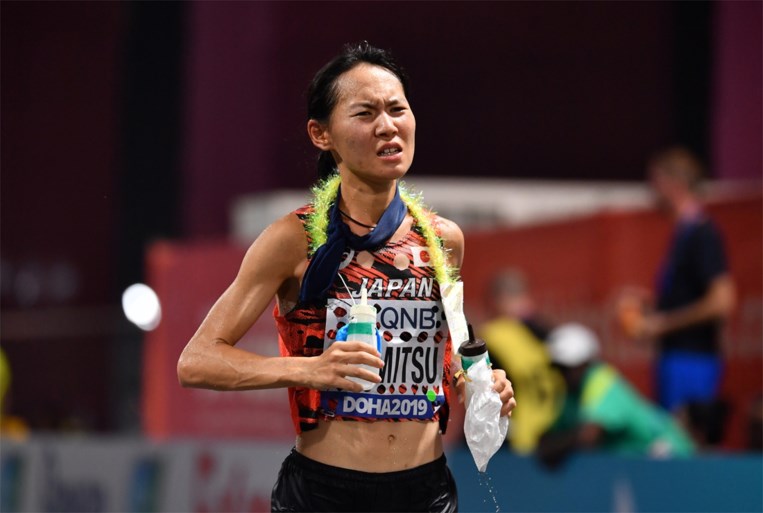 WK ATLETIEK. Belgische haalt finish in “onverantwoorde” marathon: recordaantal opgaves en hallucinante beelden