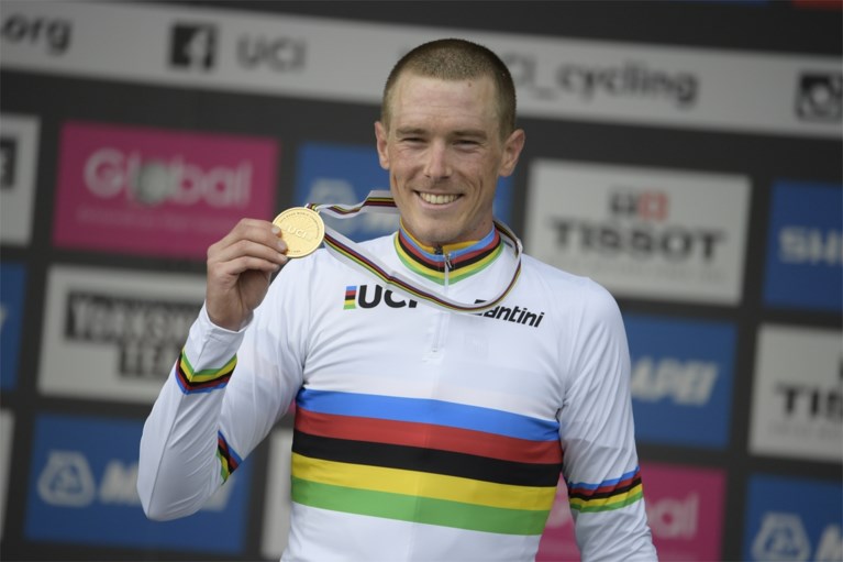 Opvallend: Bahrain-Merida zette wereldkampioen tijdrijden Rohan Dennis al op 13 september op straat