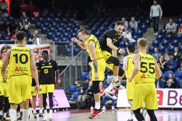 Telenet Giants Antwerp voor tweede jaar op een rij naar Champions League basketbal, maar: “We speelden te nerveus”