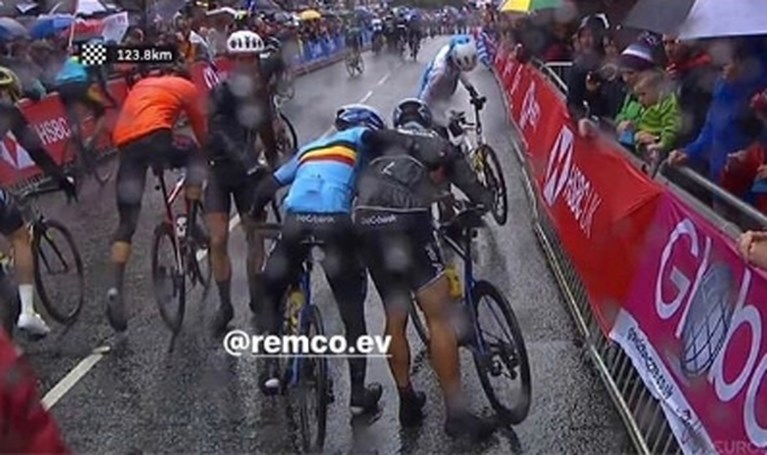 Philippe Gilbert nog niet bekomen van zware teleurstelling op WK: “Niet de beste nacht gehad”
