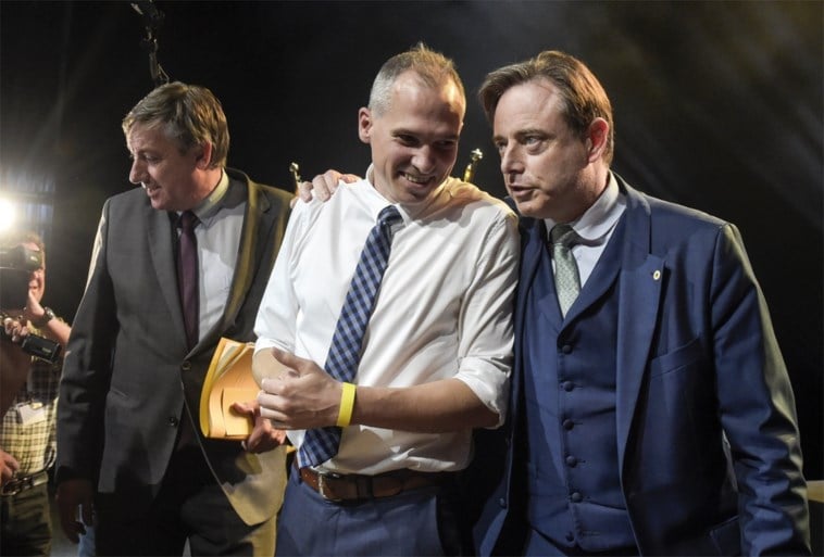 Een politieke belofte en een loyale partijsoldaat: dit zijn de twee écht nieuwe gezichten in de Vlaamse regering