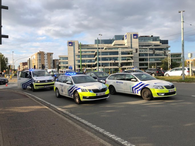 Verdachte van verkeersagressie mag gevangenis verlaten met enkelband