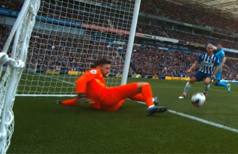 Dramatische namiddag voor Tottenham: kansloze nederlaag en zware blessure voor doelman Hugo Lloris na flater