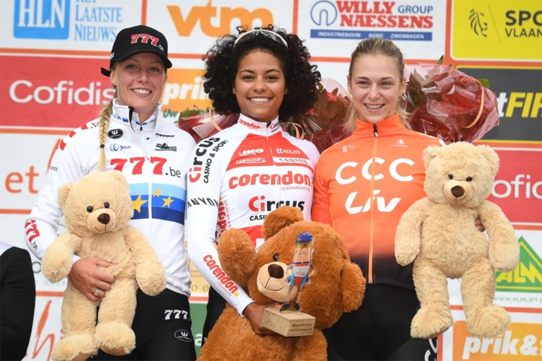 Nederlandse Ceylin del Carmen Alvarado pakt de zege in Berencross Meulebeke