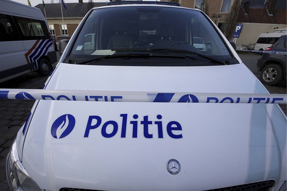 Messenzwaaier in Molenbeek: “Hij riep ‘Allah Akbar’ en vroeg mensen of ze Joods waren”