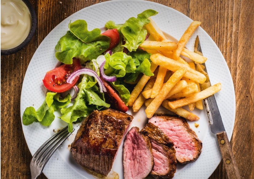 Taverne Ferro in Lovenjoel serveert kogelbiefstuk tijdens Week van de Steak-Friet