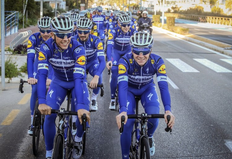 Primoz Roglic sluit het wielerjaar af als nummer één van de wereld, België boven bij de ploegen en landen