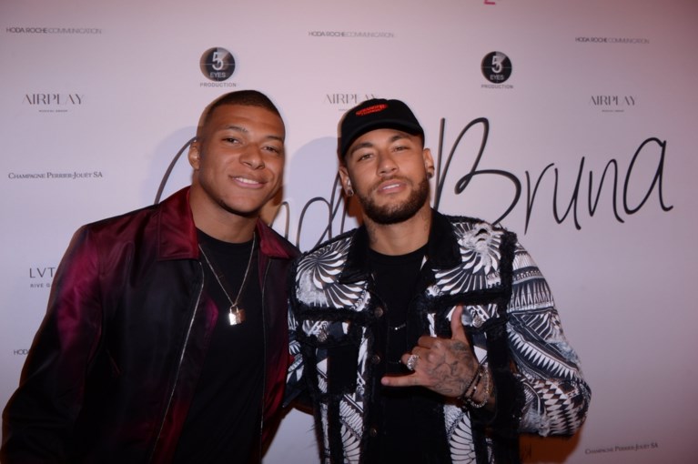 Neymar ei zo na in de Premier League, maar uitbundige levensstijl deed Braziliaan de das om