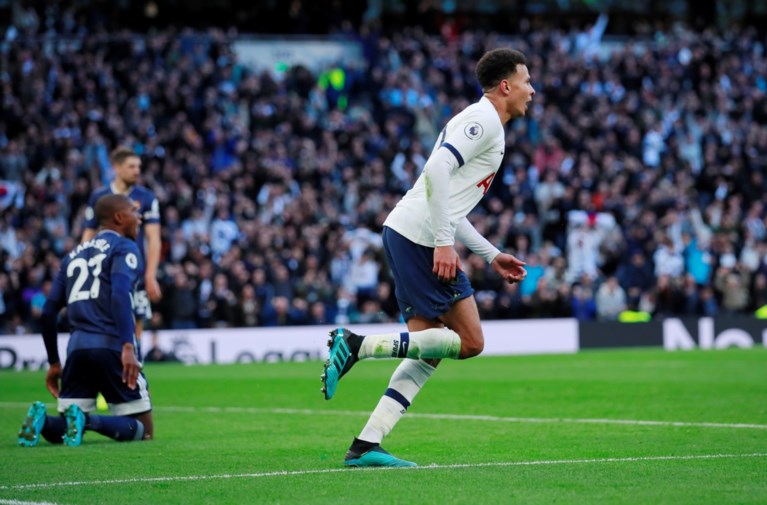 Youri Tielemans knalt Leicester City naar de zege, Tottenham ontsnapt aan nieuwe nederlaag na geblunder bij Watford