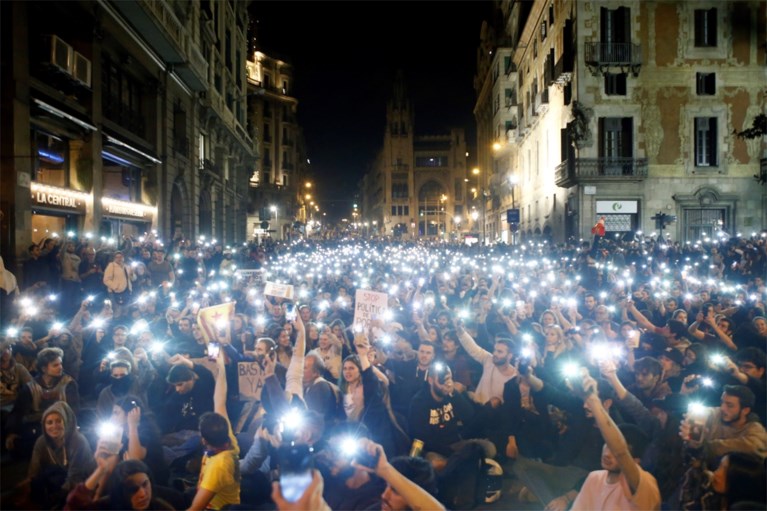 Catalaanse separatisten protesteren voor zevende nacht op rij, ditmaal vreedzaam