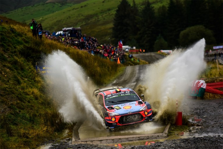 Thierry Neuville staat voor haast onmogelijke opdracht in Rally van Catalonië