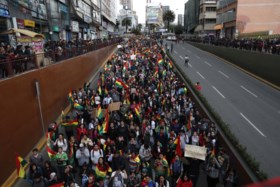 Ondanks protest en oproep EU tot tweede ronde: Evo Morales officieel uitgeroepen tot winnaar verkiezingen Bolivia