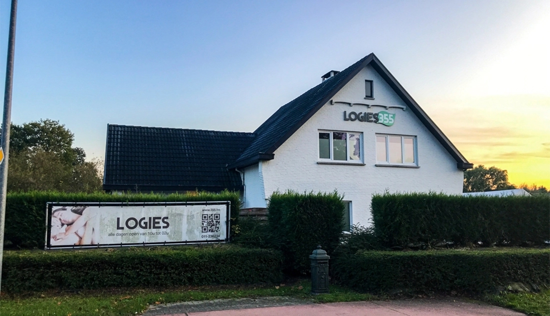 Vrouw zwaargewond aangetroffen in rendez-voushotel: 32-jarige man opgepakt