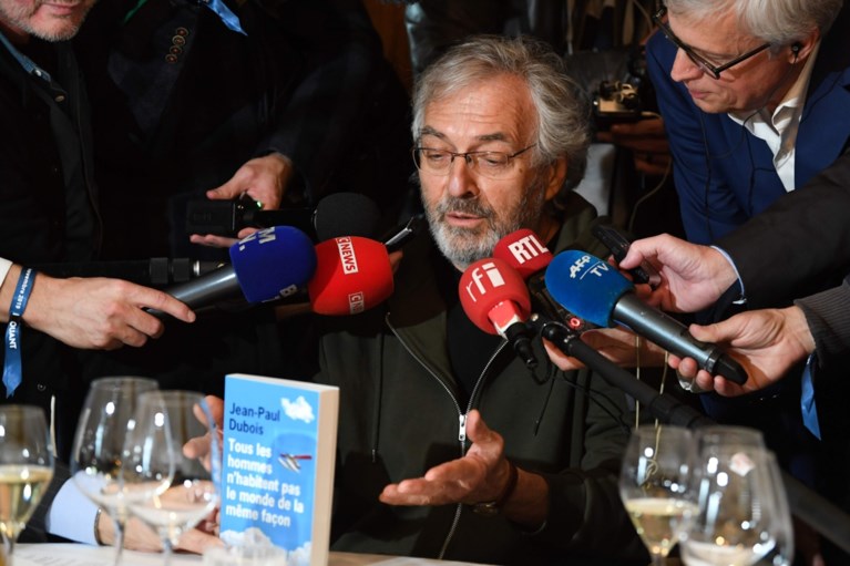 Amélie Nothomb grijpt naast Prix Goncourt, winnaar is Jean-Paul Dubois
