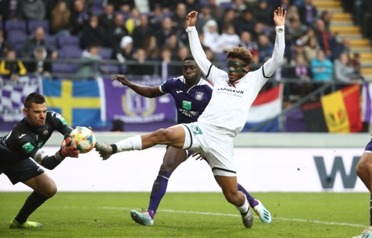 Werd de 2-2 van Cercle tegen Anderlecht terecht afgekeurd? Ex-ref Serge Gumienny vindt van wel