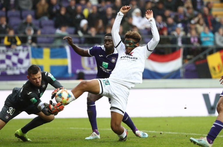 Anderlecht bibbert, maar wint dan toch van Cercle