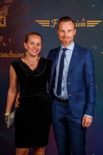Wielerwereld schittert op de blauwe loper van de Flandrien 2019, Campenaerts verschijnt met oranje lenzen