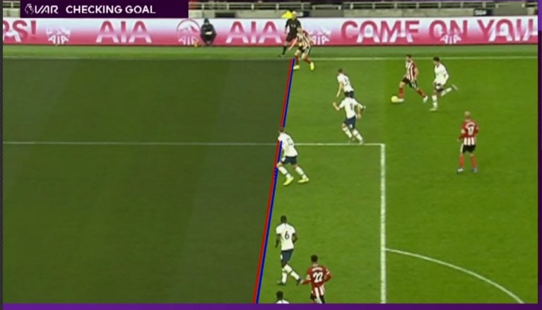Premier League lust VAR niet: fans Tottenham én Sheffield keren zich samen tegen videoref