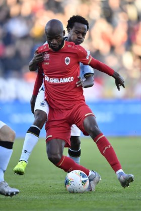 REACTIES na Antwerp-Club Brugge: Clement wil voorstel doen aan Pro League, Paul Gheysens niet te spreken over biergooiers