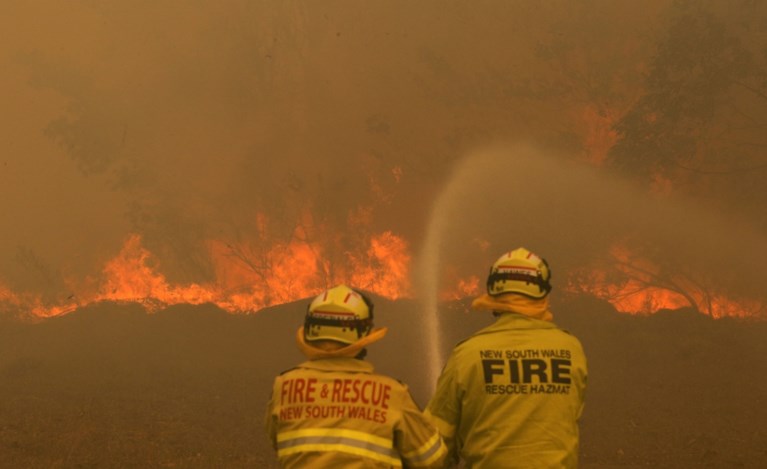 Australië bereidt zich voor op “een van de gevaarlijkste dagen uit de geschiedenis” door catastrofale bosbranden