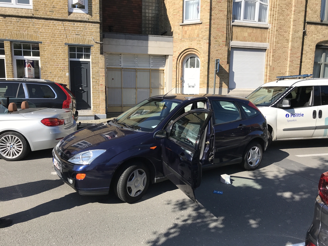 Slachtoffers gewelddadige carjacking zwaar getraumatiseerd, dader riskeert zware celstraf - Het Nieuwsblad