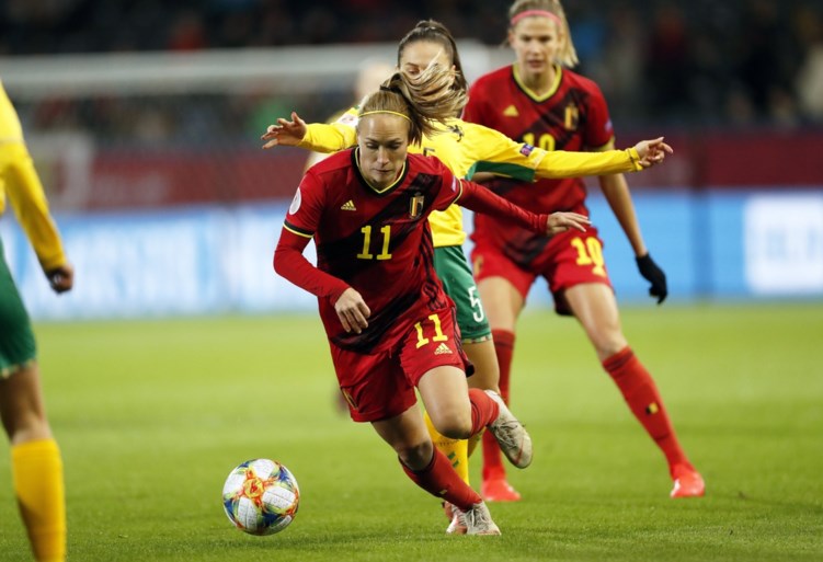 Eric Gerets is van de partij voor viering van 100ste interland van bondscoach Ives Serneels en Red Flame-icoon Janice Cayman