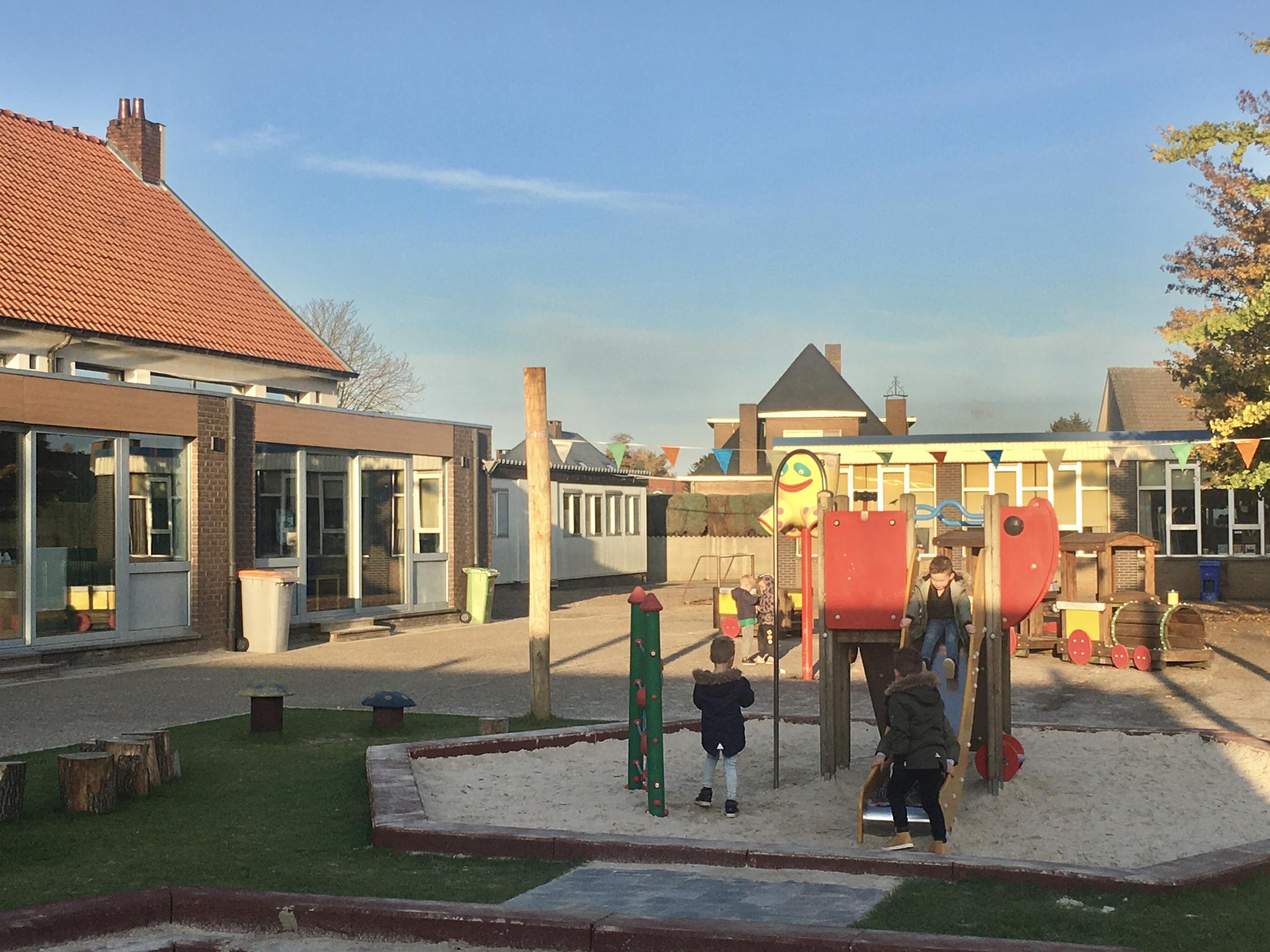 Minister maakt geld vrij voor bouwplannen zes scholen