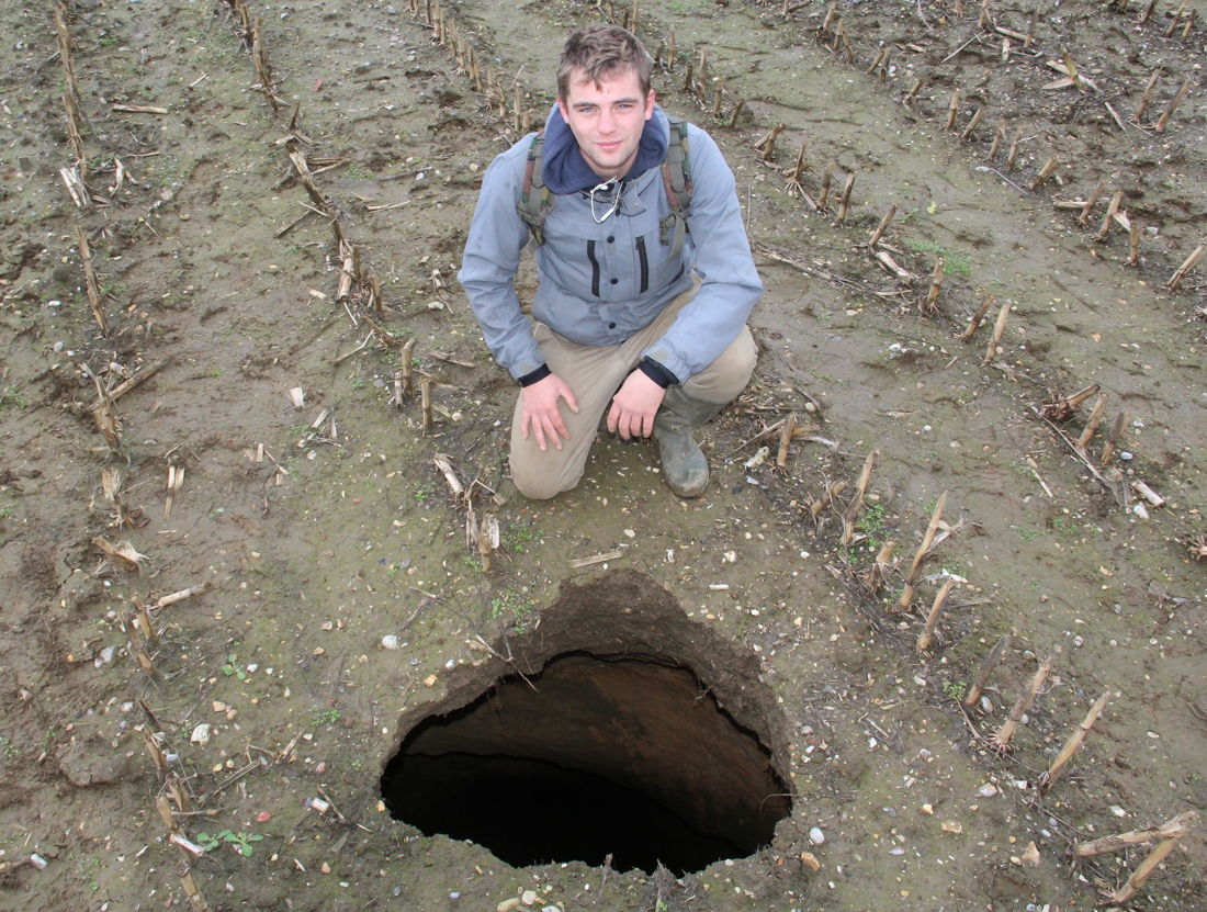 Tunnel stort in op meter van Jeffrey (25): “Ik zou er alleen wellicht nooit uit geraakt zijn”