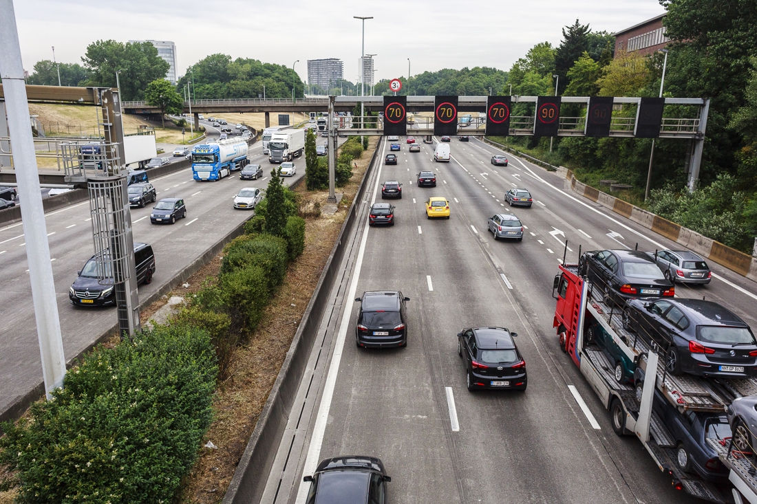 Oprit Borgerhout twee nachten afgesloten voor werken, mogeli... (Antwerpen) - Het Nieuwsblad