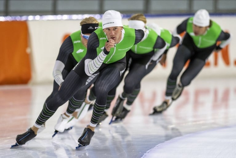 Er is Belgische schaatshoop na Bart Swings: de ene is een supertalent uit Tienen, de andere is dit seizoen ploegmaat van wereldtoppers
