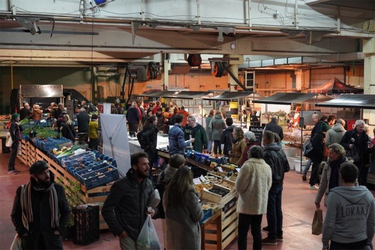 Populaire boerenmarkt landt in oude brandweerkazerne: “Gent kon niet ontbreken”