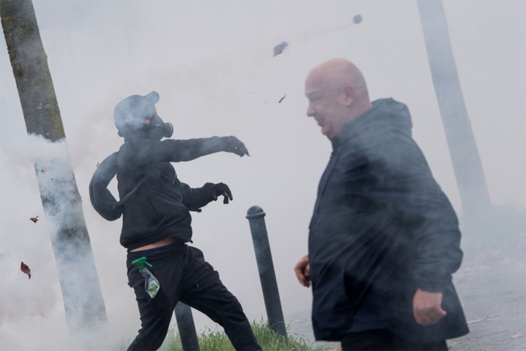 Eerste verjaardag van protest ‘gele hesjes’ ontsierd door geweld
