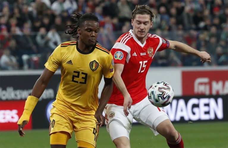 Oeps! Dedryck Boyata speelt plots met een shirt van Michy Batshuayi