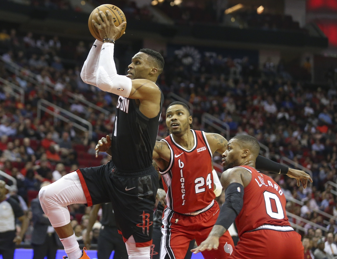 James Harden en Russell Westbrook leiden Houston Rockets naar achtste zege op rij in NBA