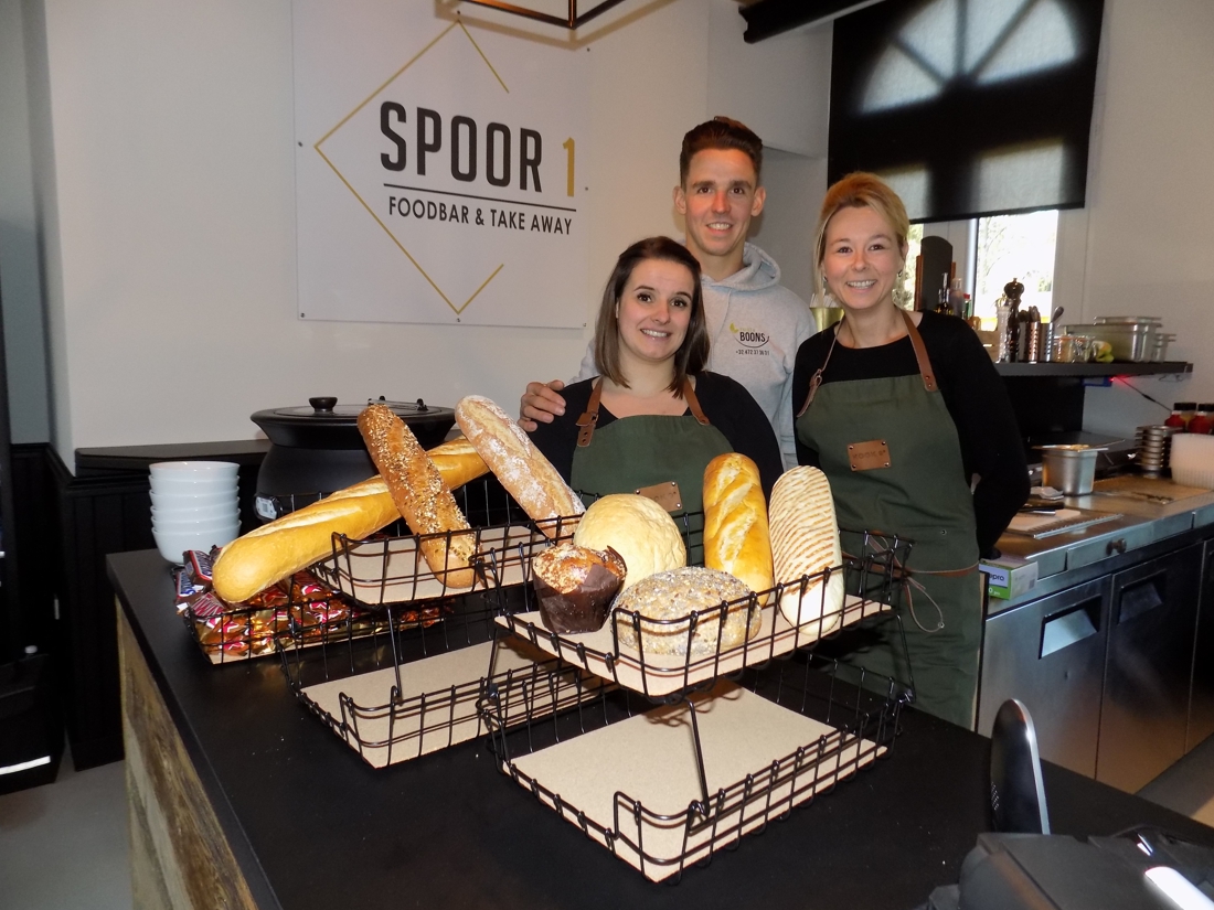 Spoor 1 serveert broodjes en pasta’s in oud stationsgebouw