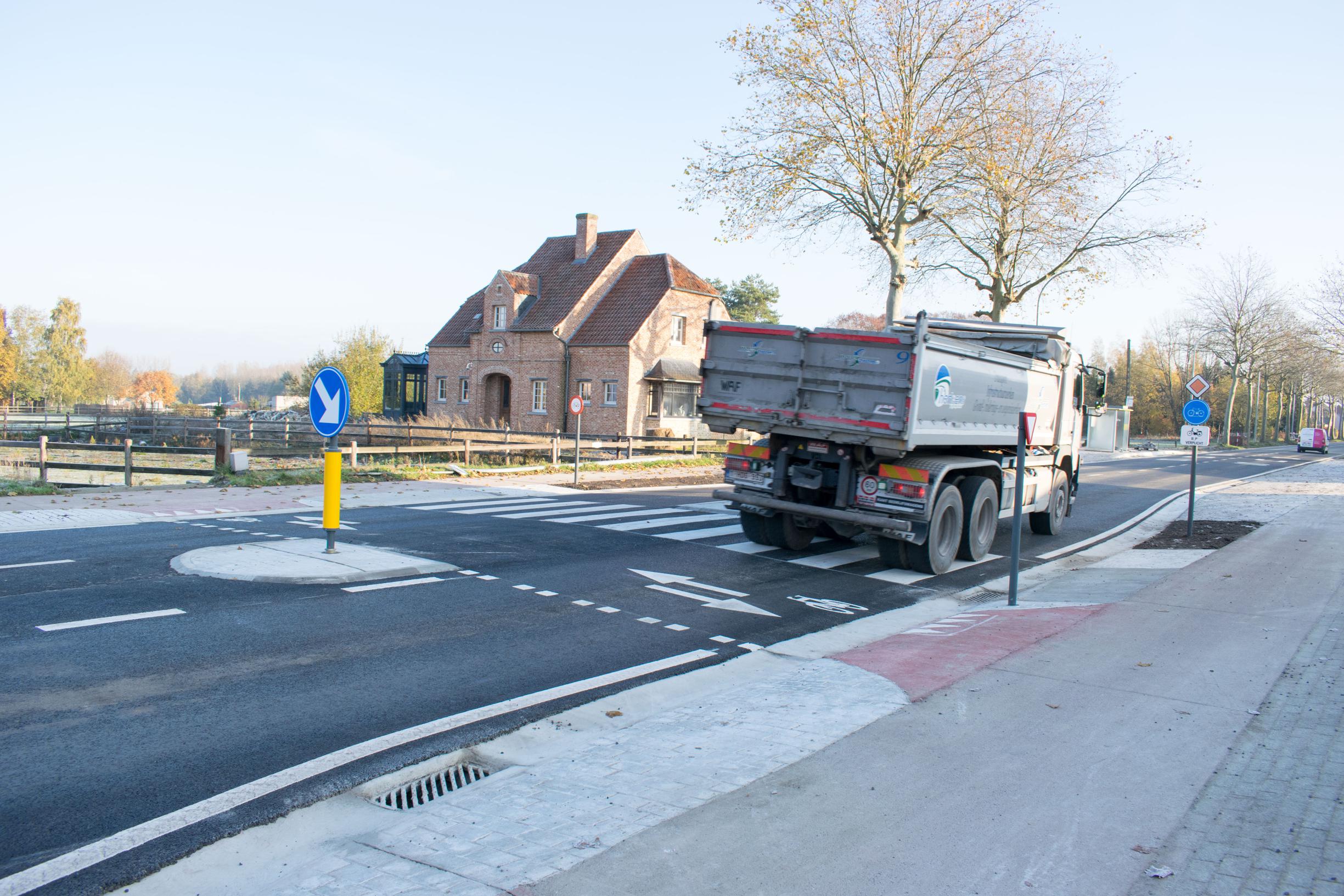 Verkeer kan weer over Mechelbaan