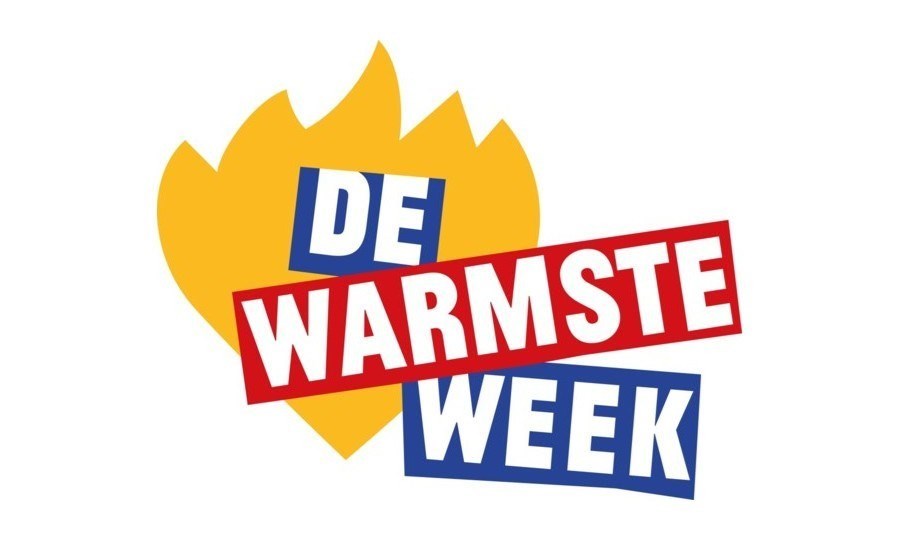 Koffie en gebak in bib voor Artsen zonder Vakantie