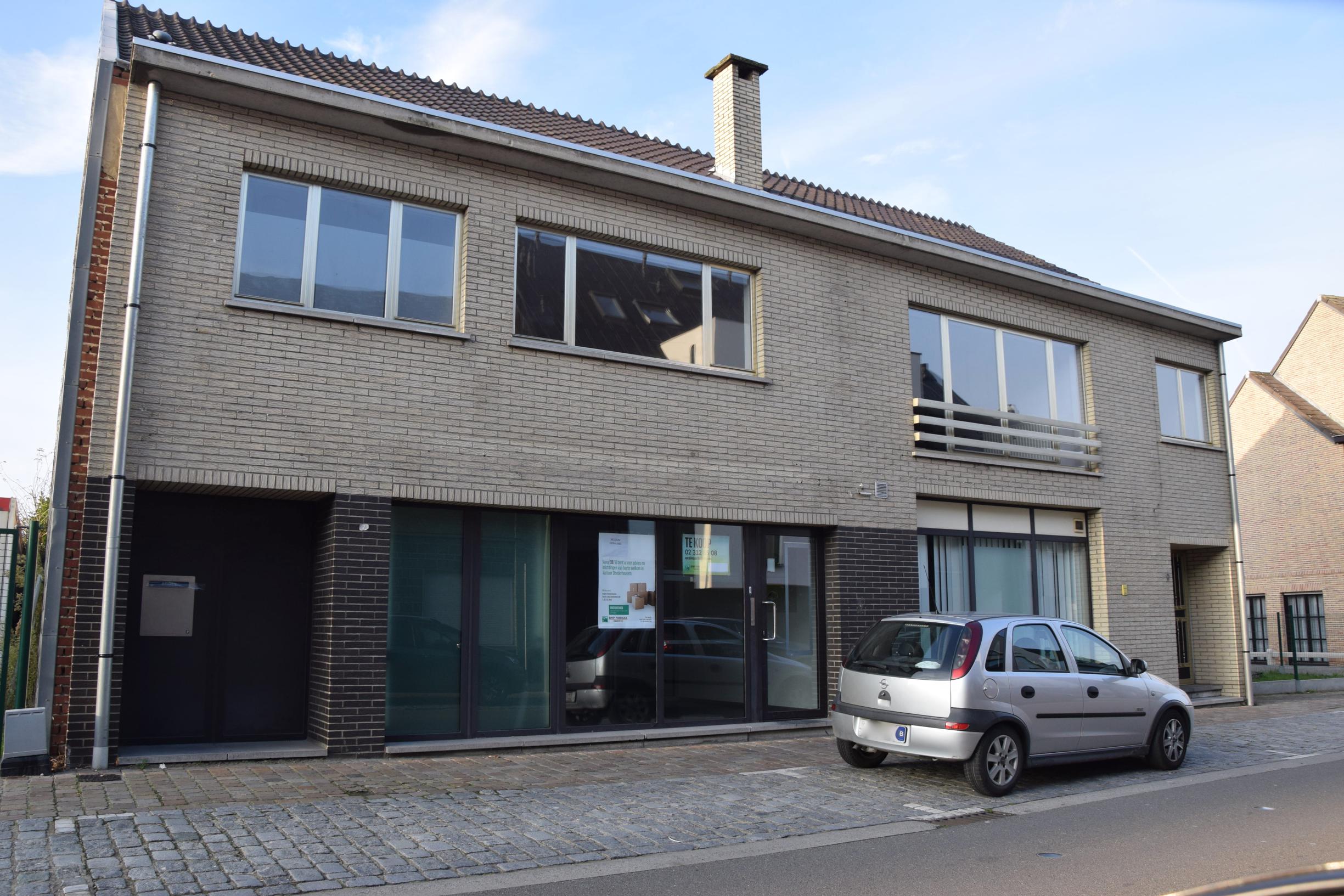 Gemeente overweegt aankoop Fortisbank om uitbreiding basisschool mogelijk te maken
