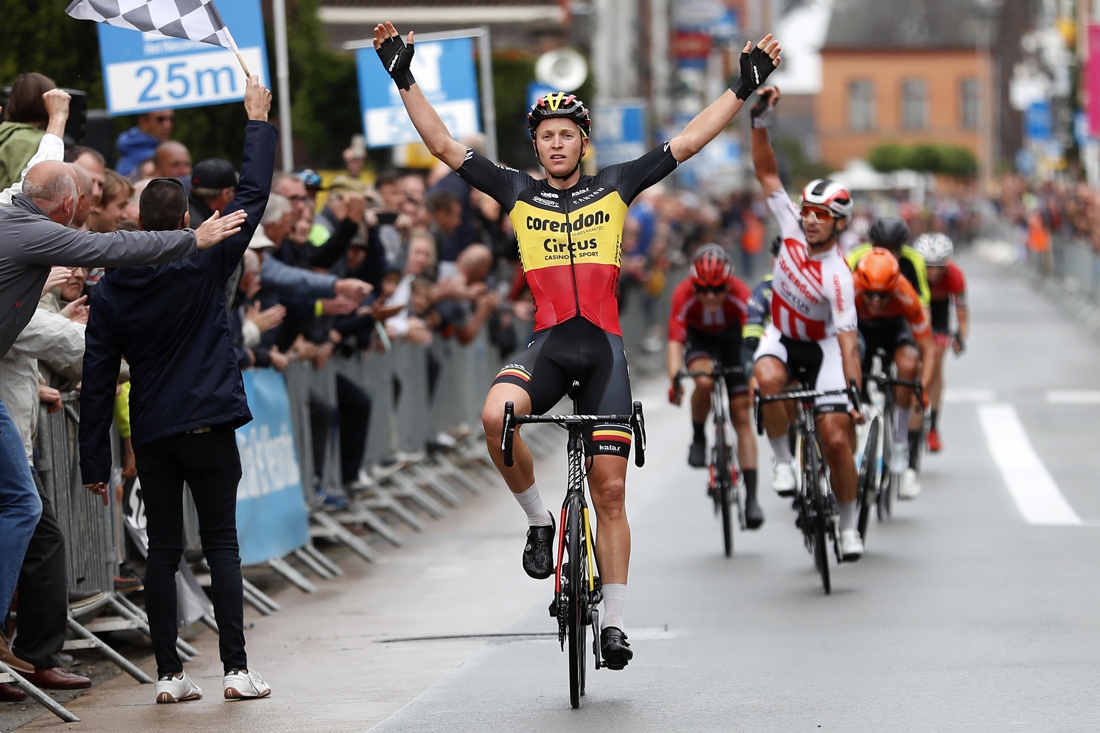 Patrick Lefevere Grijpt Naast Tim Merlier Belgisch Kampioen Het Nieuwsblad Mobile